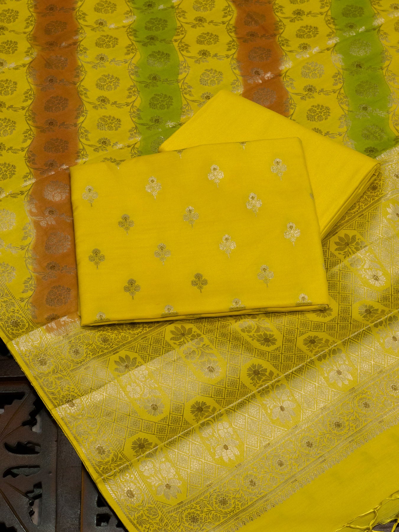 Lime Yellow Mulberry Viscose Hand Rangkaat Suit 3 Pcs Set