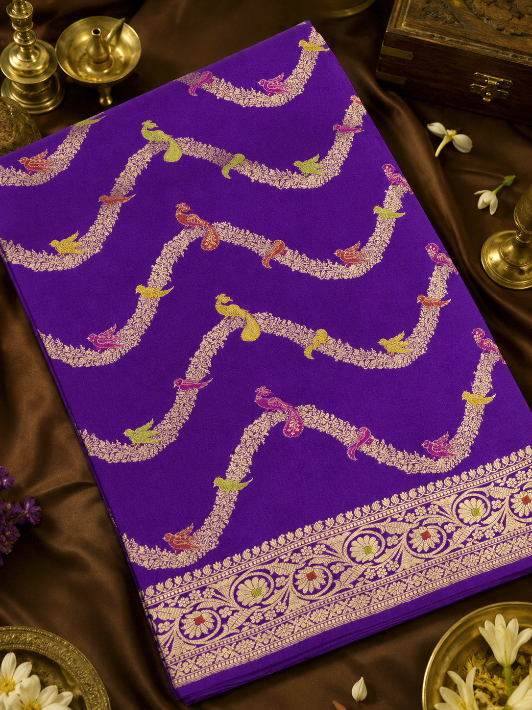 Purple Pure Katan Silk handloom saree with Kadhwa Shikargah Jangla