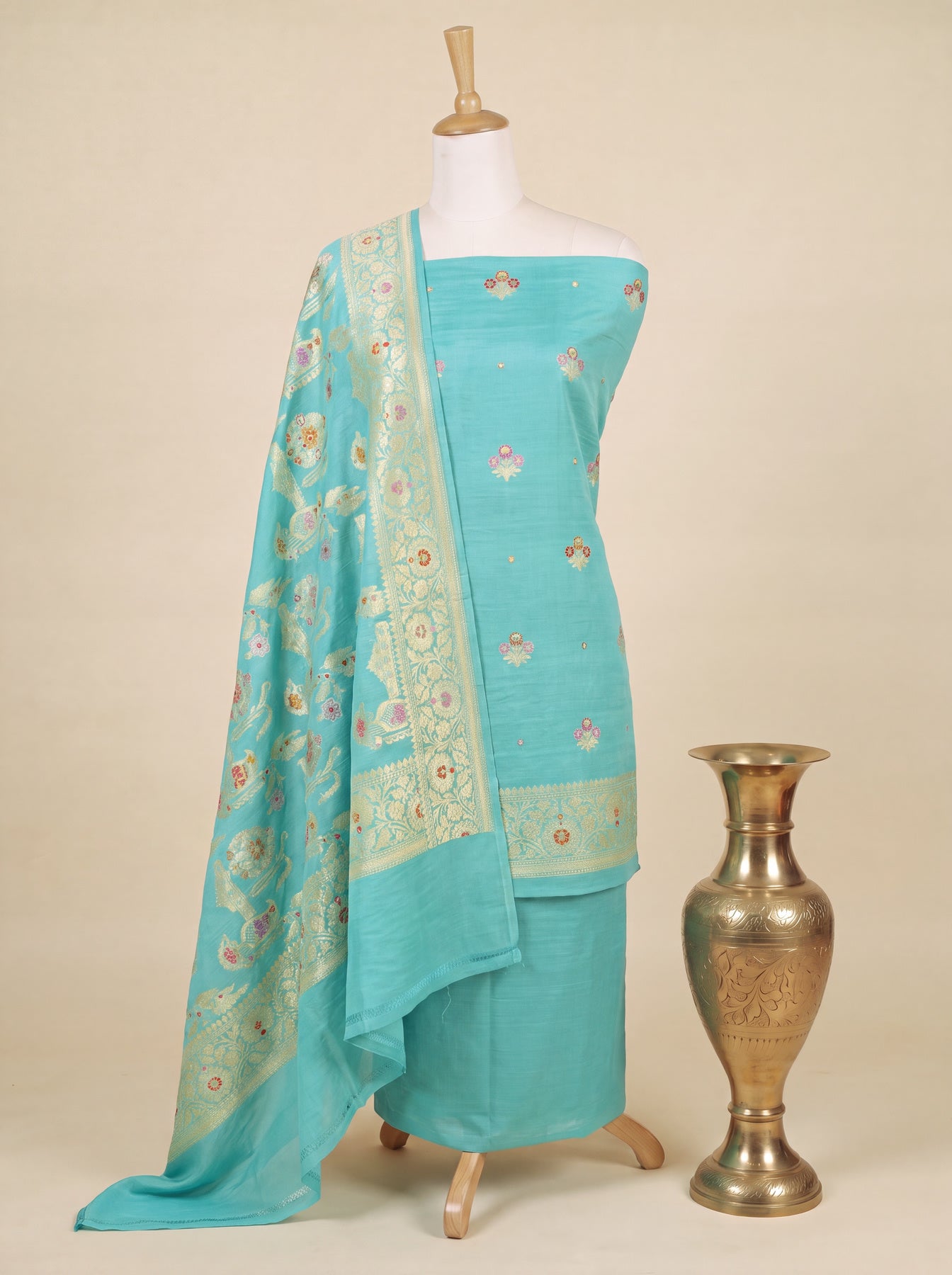 Pastel Firozi Pure Silk Munga Khaddi Tilfi Suit Set - Top Dupatta & Bottom