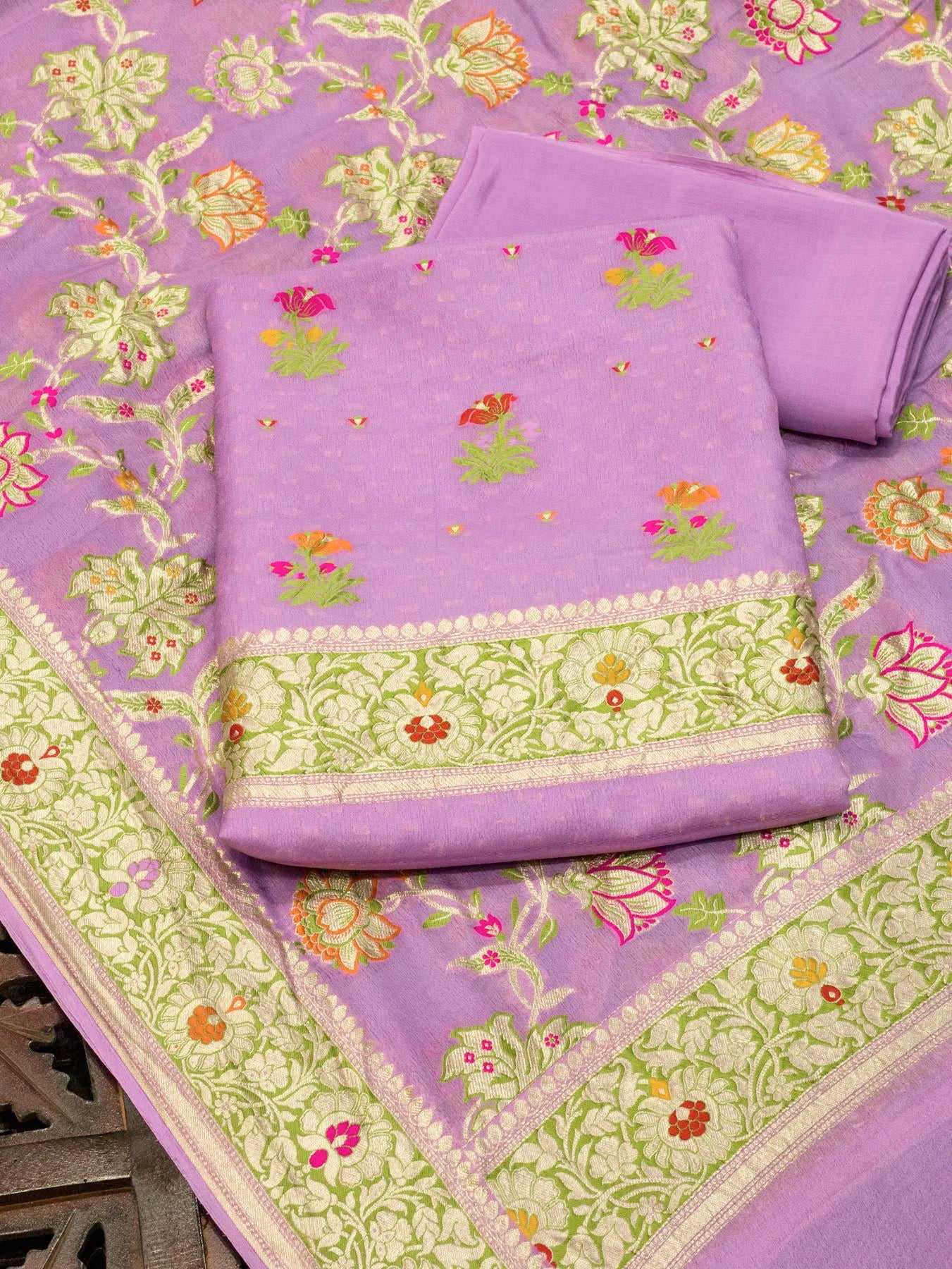 Lavandar Purple Pure Silk Crepe Khaddi Tilfi Suit Set - Top Dupatta & Bottom