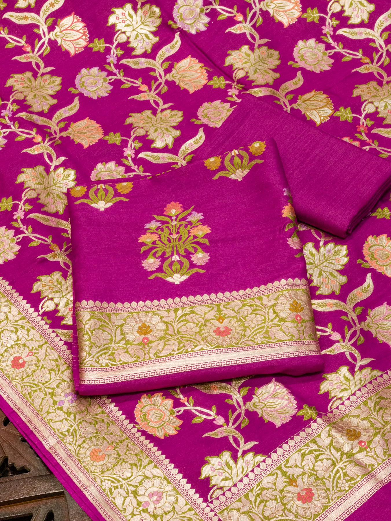 Magenta Pink Pure Silk Munga Khaddi Tilfi Suit Set - Top Dupatta & Bottom