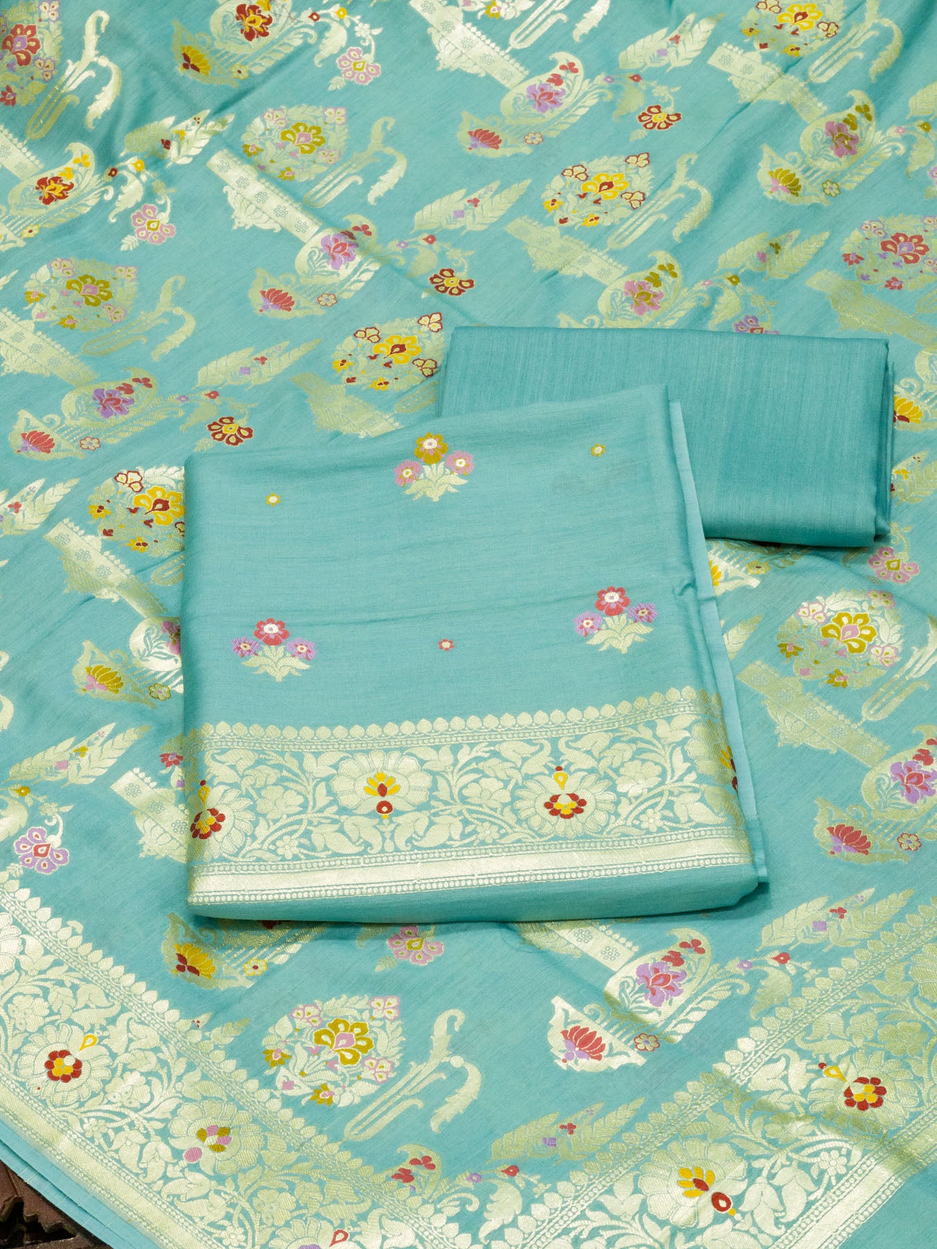 Pastel Firozi Pure Silk Munga Khaddi Tilfi Suit Set - Top Dupatta & Bottom