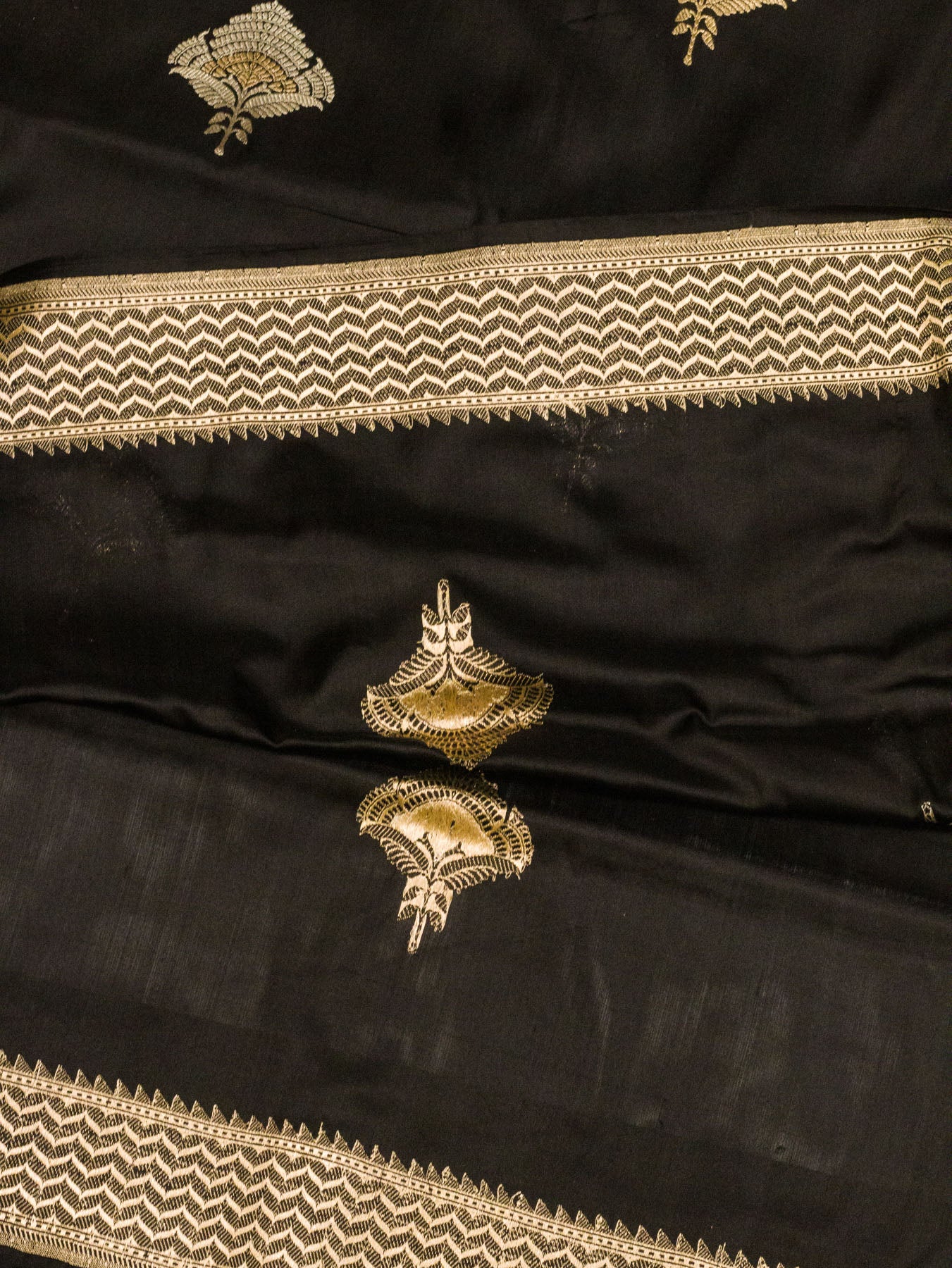 Black Pure Katan Silk Handloom Saree Kadhwa Gold & Silver Zari Buti