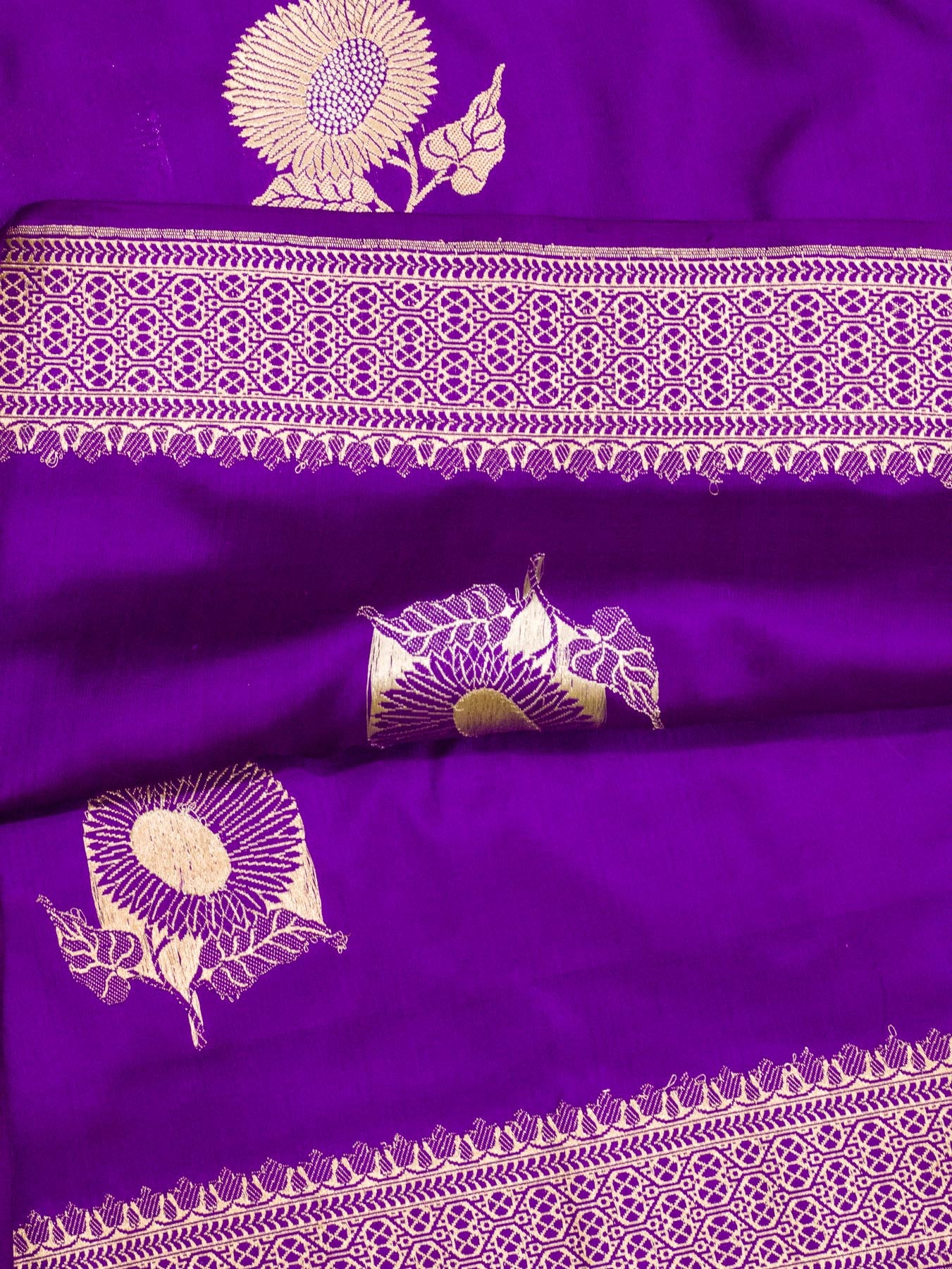 Uda Purple Pure Katan Silk Handloom Saree Kadhwa Gold & Silver Zari Buti
