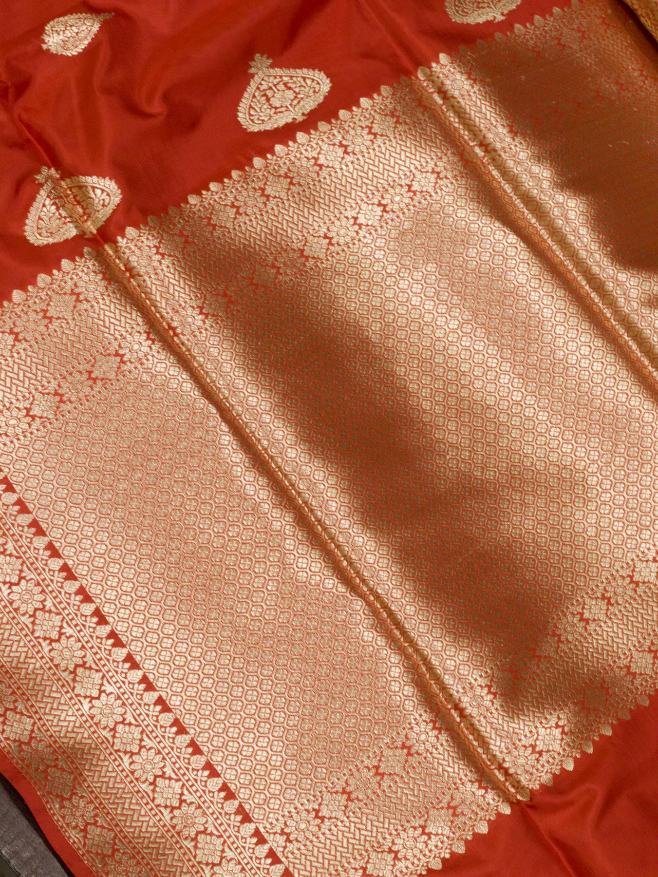 Pure Katan Silk Red Banarasi Exquisitely crafted with intricate Kadhwa Gold Zari Butis - fabric weave detail - ZARISPIRE