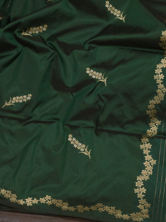 Bottle Green Pure Katan Silk Handloom Kadhwa Saree with Narrow Scallop Border & Gold Silver Floral Zari Buti