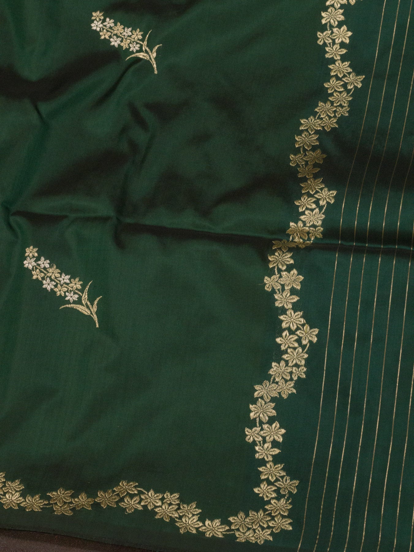 Bottle Green Pure Katan Silk Handloom Kadhwa Saree with Narrow Scallop Border & Gold Silver Floral Zari Buti