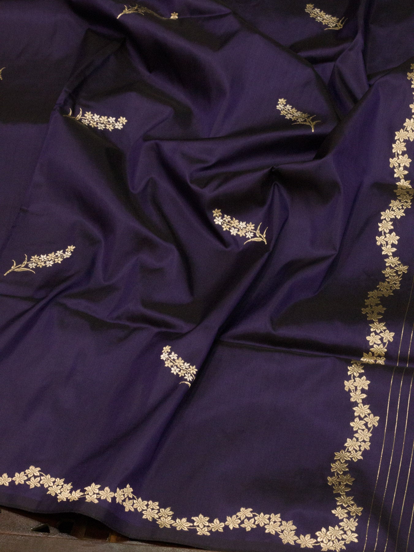 Pure Katan Silk Purple Navy Banarasi Handloom Kadhwa Saree with Narrow Scallop Border & Gold Silver Floral Buti - ZARISPIRE