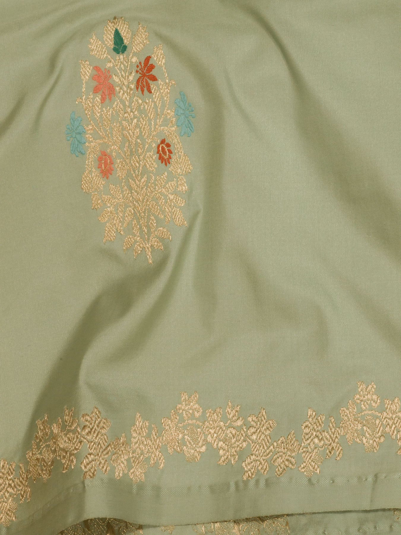 Pure Katan Silk Silver Banarasi Sea Green Katan Naqshi Satin Silk Handloom Saree with Kadhwa Tilfi Meenakari - ZARISPIRE
