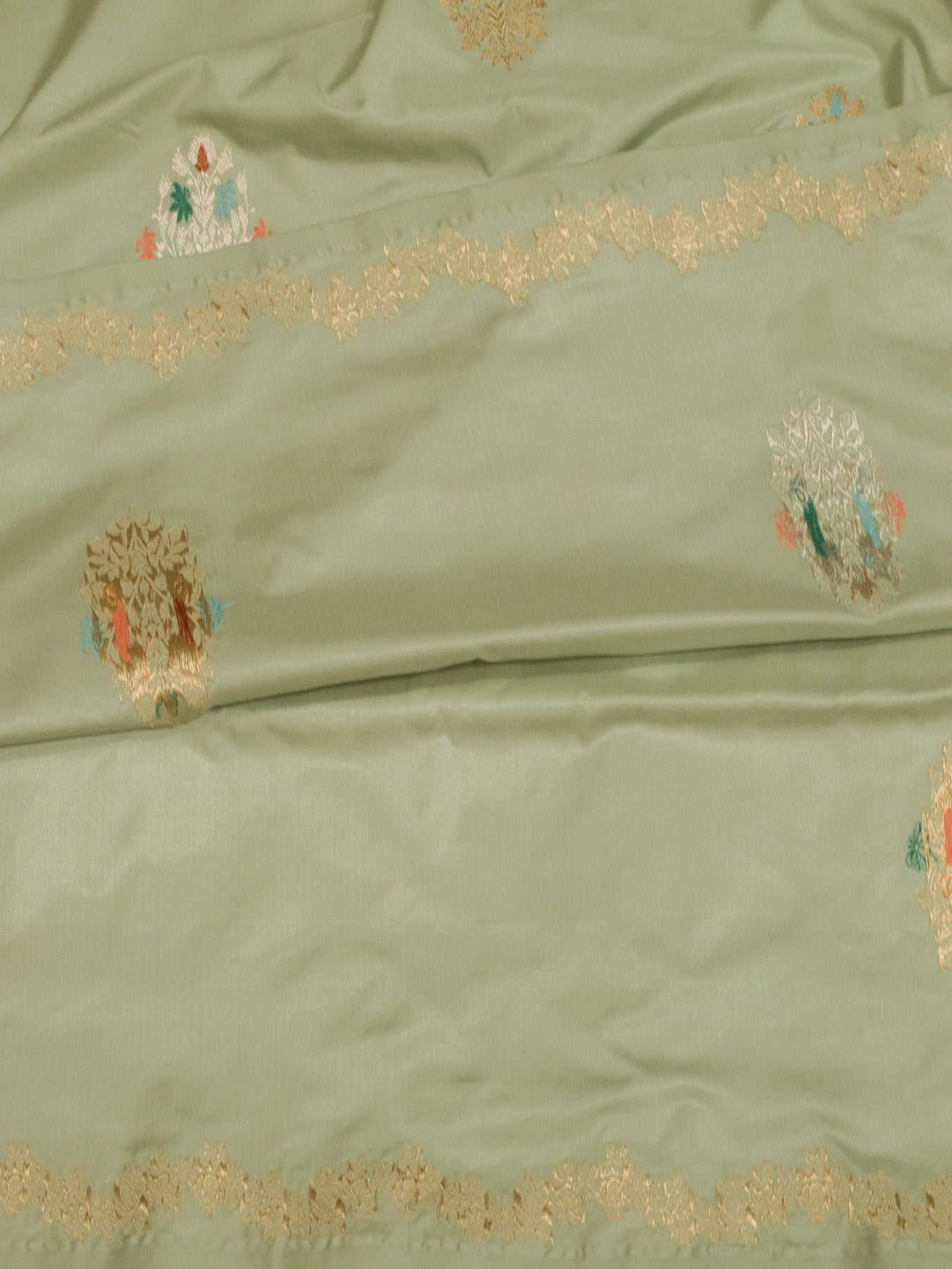 Pure Katan Silk Silver Banarasi Sea Green Katan Naqshi Satin Silk Handloom Saree with Kadhwa Tilfi Meenakari - ZARISPIRE