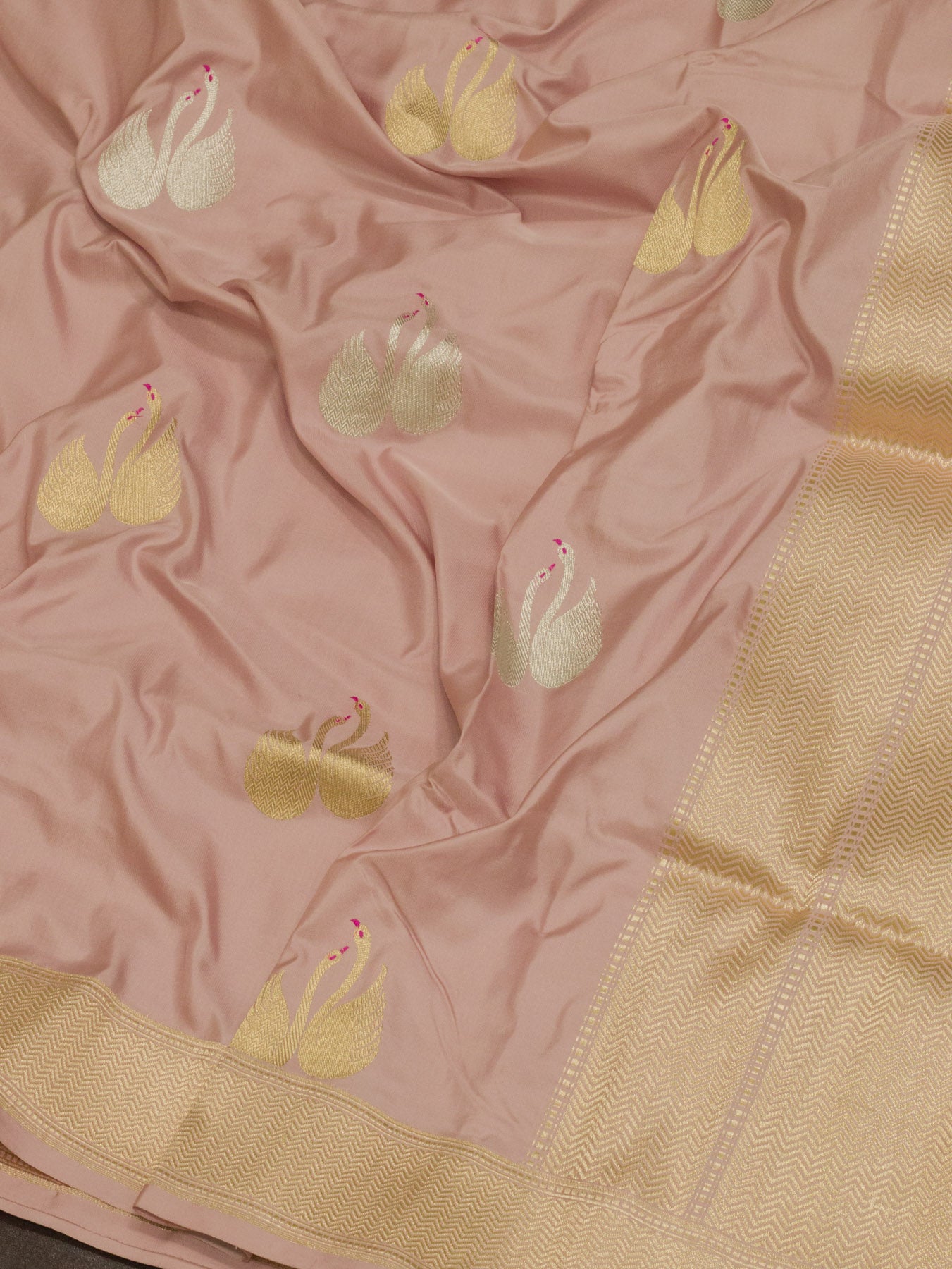 Pure Katan Silk Light Pink Banarasi Exquisitely woven with Kadhwa Tilfi Meenakari Gold & Silver Shikargah Butis - ZARISPIRE
