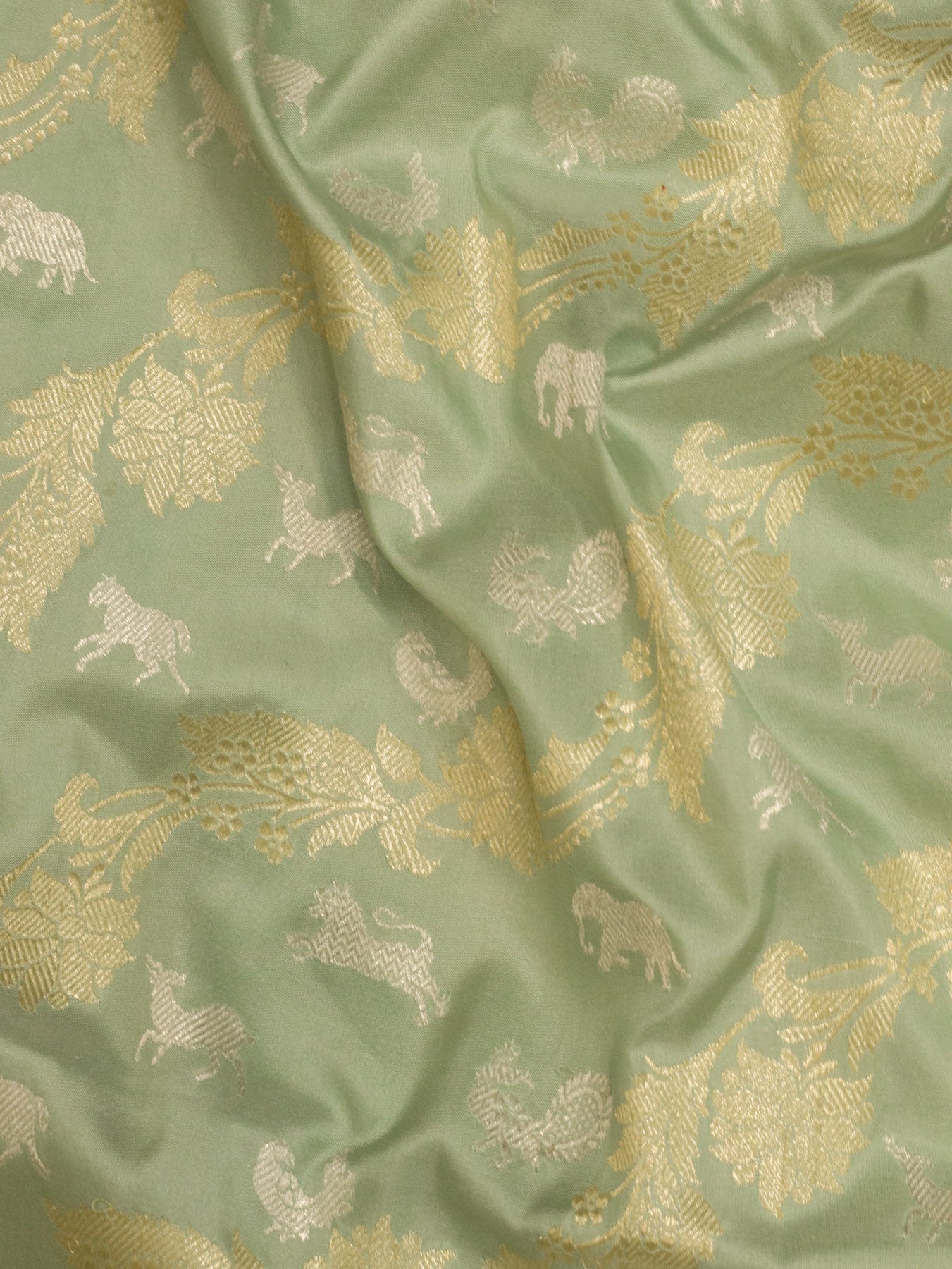 Pure Katan Silk Sea Blue Banarasi Exquisitely woven with Kadhwa Shikargah Jangla motifs and enriched with Gold - ZARISPIRE