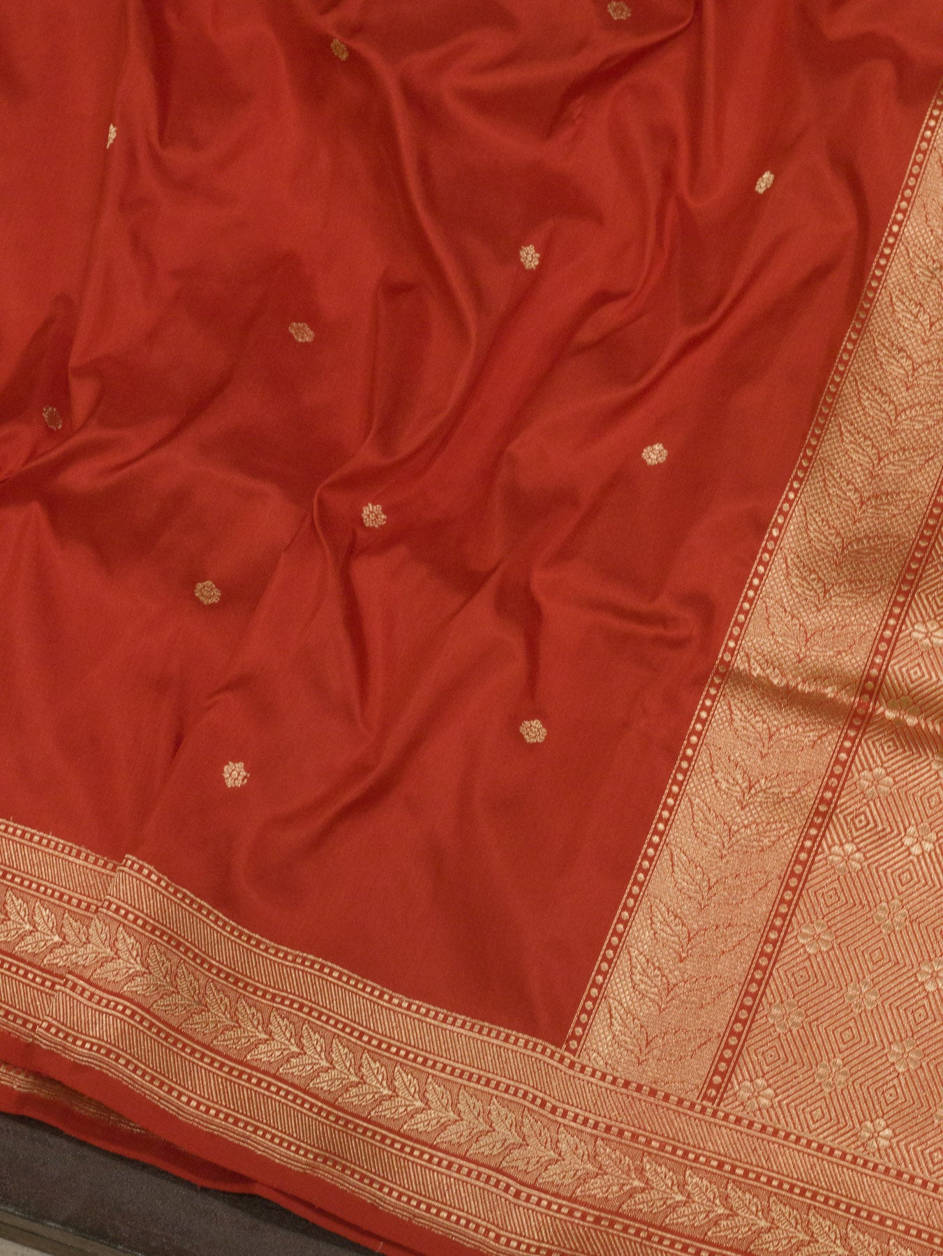 Shaadi Red Pure Katan Silk Handloom Saree with Kadhwa Fine Gold Zari Buti