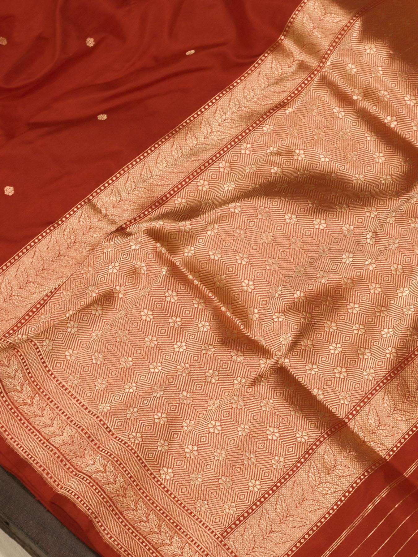 Pure Katan Silk Red Banarasi Handloom Saree with Kadhwa Fine Gold Zari Butis - close-up detail - ZARISPIRE