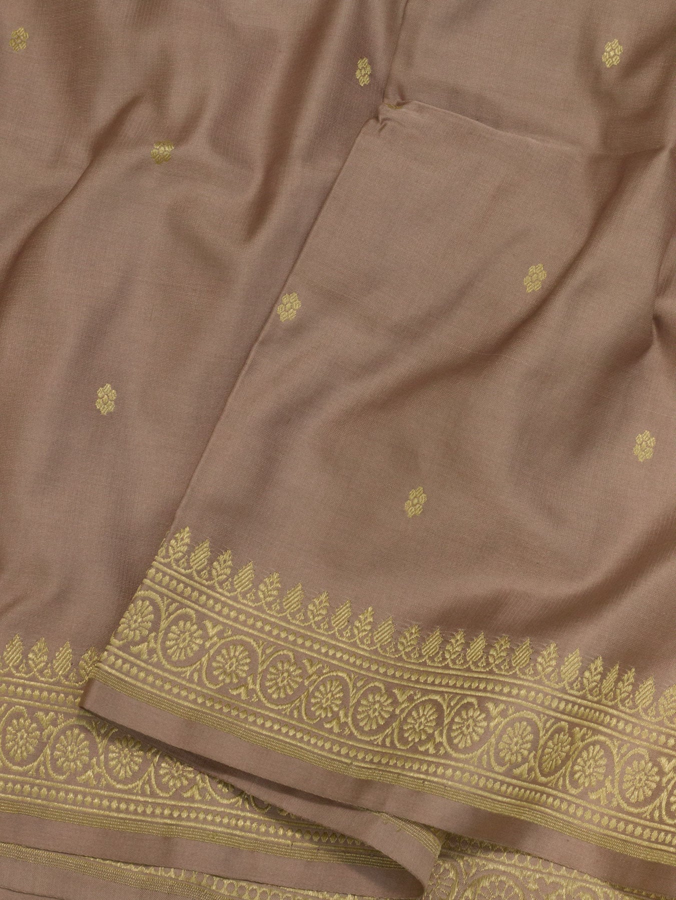 Pure Satin Silk Dusty Mauve Banarasi Handloom Saree with Kadhwa Koniya Pallu & Border & Fine Zari Khaddi Buti - ZARISPIRE