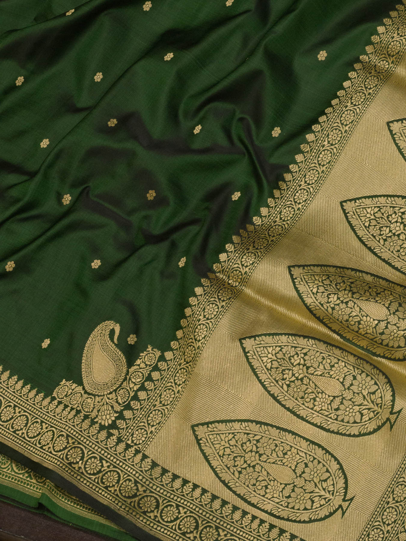 Pure Satin Silk Bottle Green Banarasi Handloom Saree with Kadhwa Koniya Pallu & Border & Fine Zari Khaddi Buti - ZARISPIRE