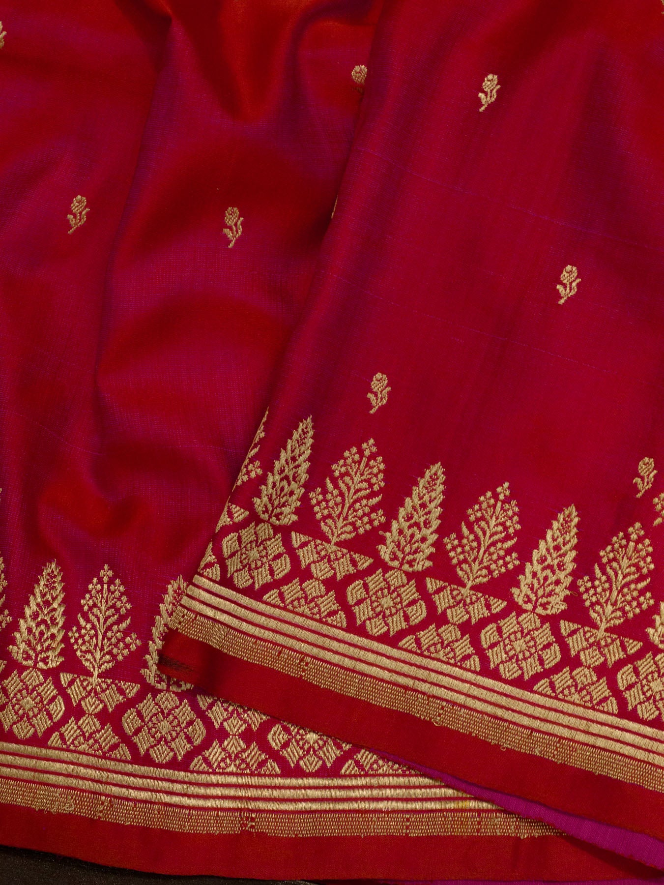 Pure Satin Silk Wine Banarasi Dhoop Chaon Red Rani Handloom Saree with Kadhwa Border & Pallu and Khaddi Fine - ZARISPIRE