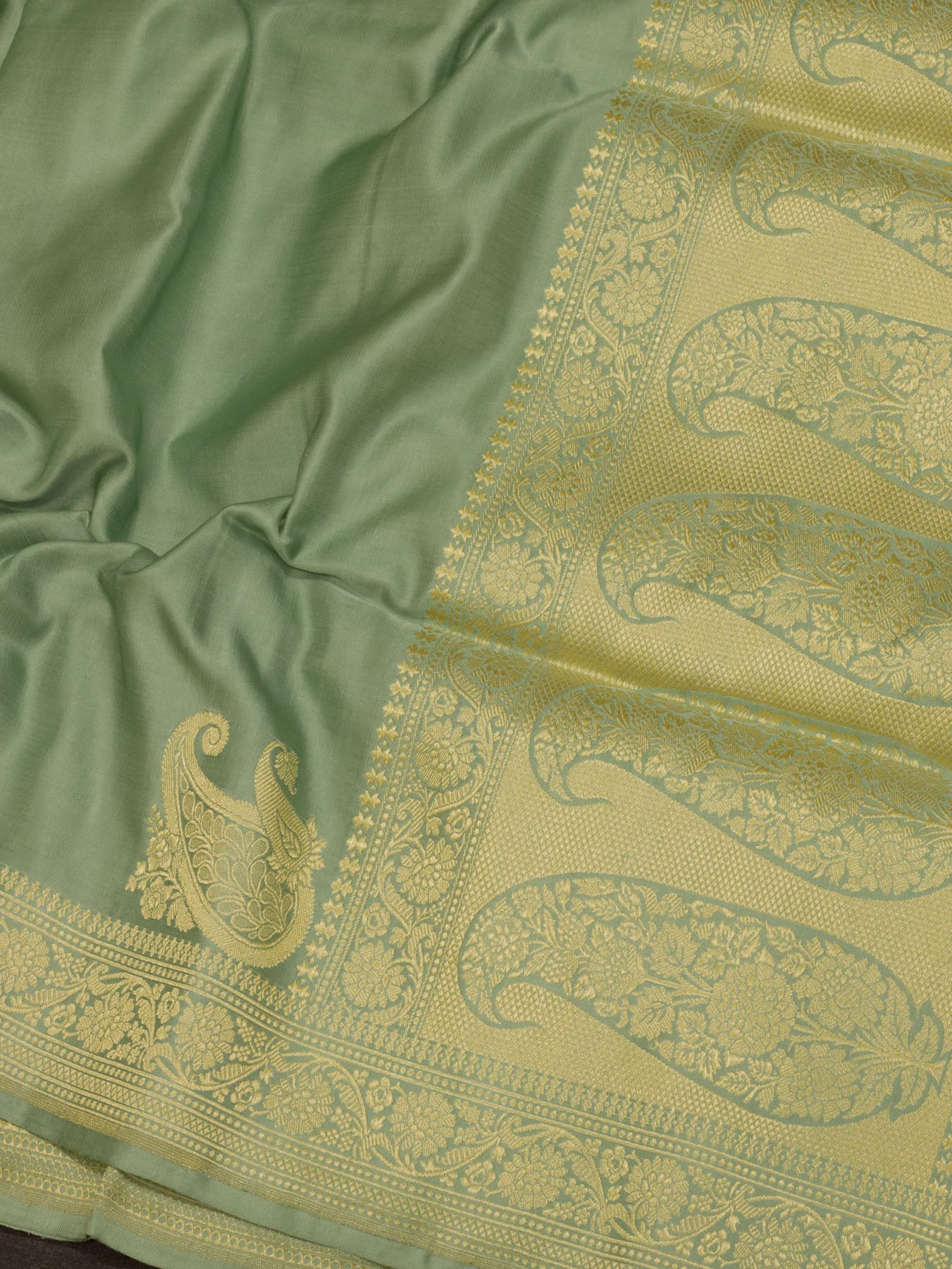 Sea Green Pure Satin Silk Handloom Plain Saree with Kadhwa Koniya Zari Pallu & Border
