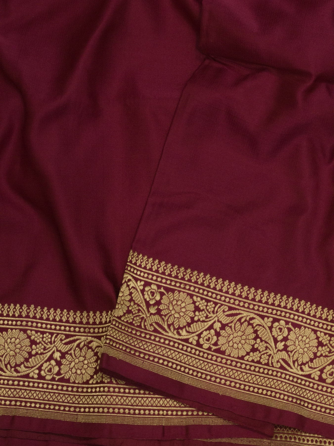 Pinkish Maroon Pure Satin Silk Handloom Plain Saree with Kadhwa Koniya Zari Pallu & Border