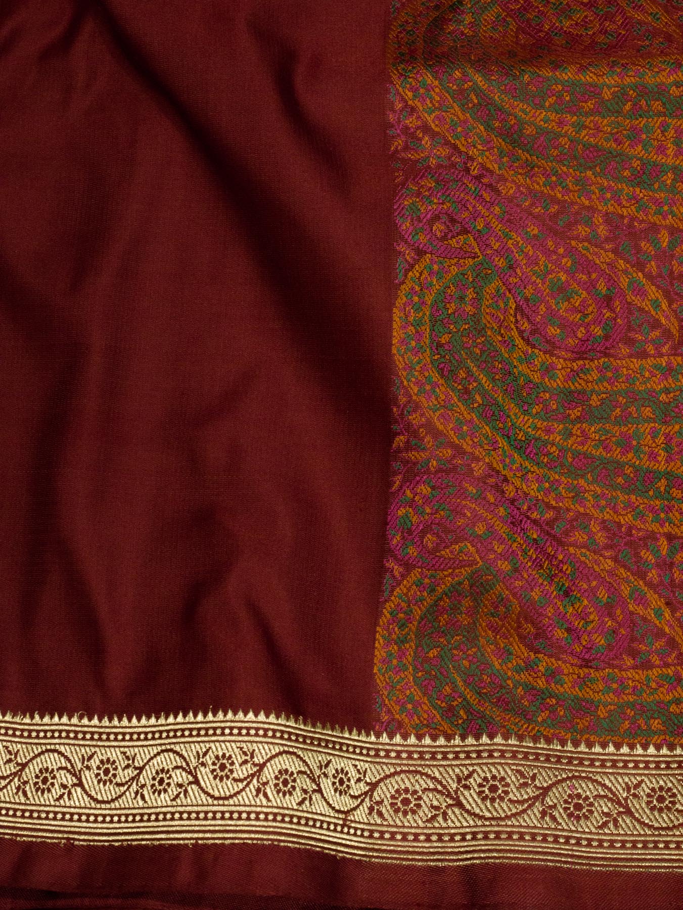 Pure Satin Silk Maroon Banarasi Plain Saree with Kadhwa Zari Border and Tilfi Jamawar Tanchui Pallu and Blouse - ZARISPIRE