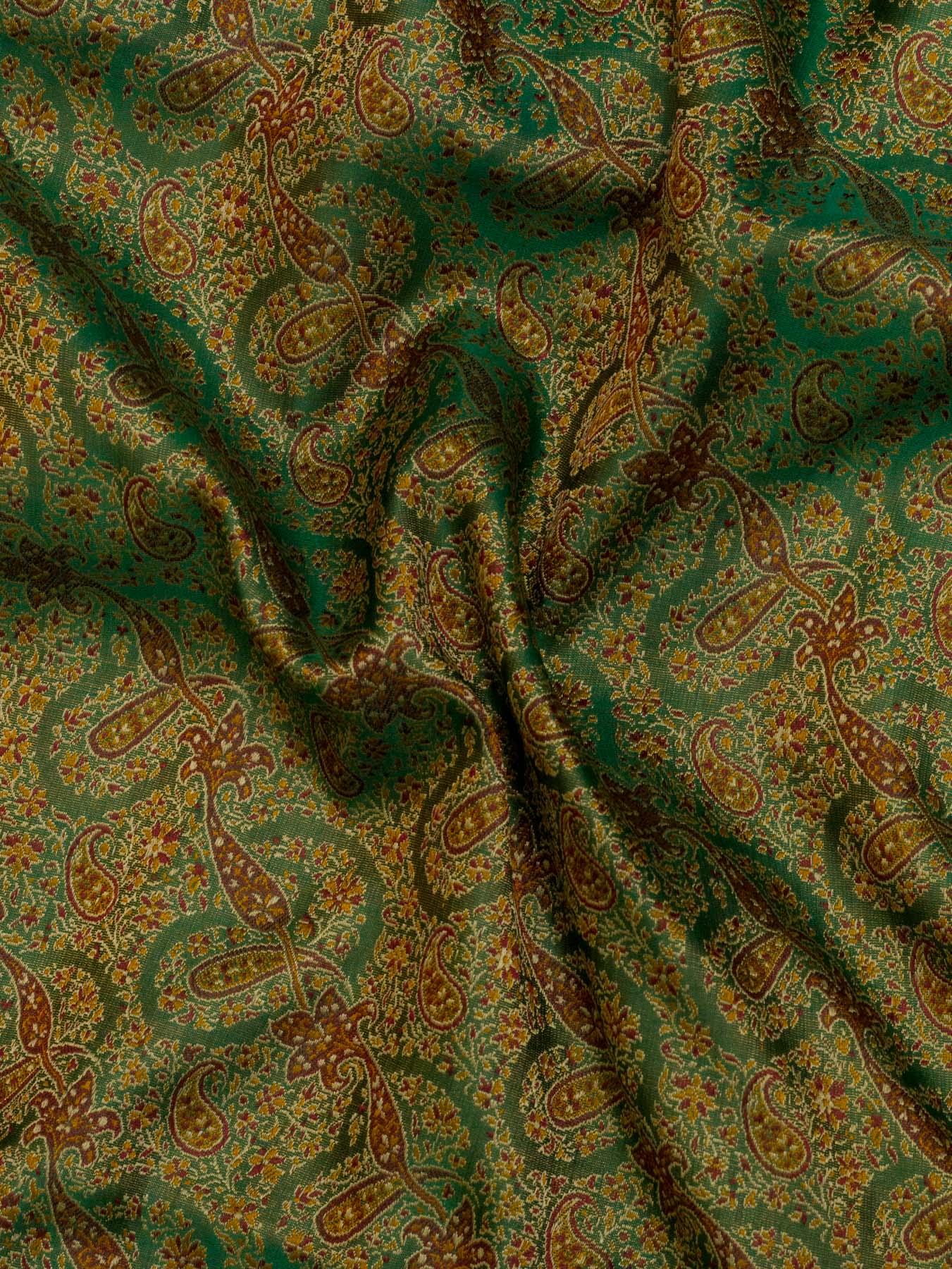 Pure Satin Silk Green Banarasi Handloom Saree with Allover Tilfi Jamawar Tanchui Weaving - fabric weave detail - ZARISPIRE