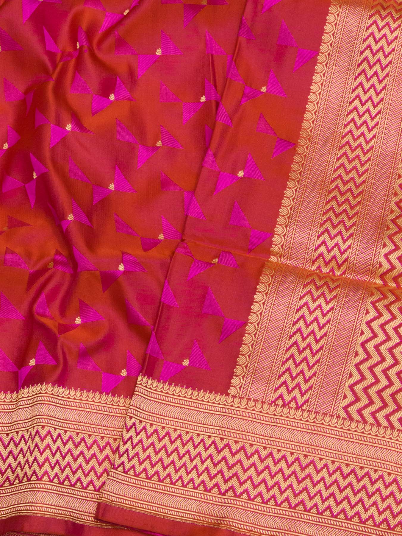 Pure Satin Silk Pink Banarasi Rani Handloom Saree with Allover Alfi Jamawar Tanchui & Zari Buti Accents - ZARISPIRE