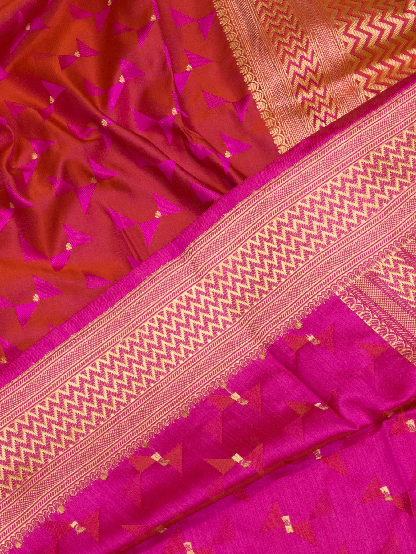 Pure Satin Silk Pink Banarasi Rani Handloom Saree with Allover Alfi Jamawar Tanchui & Zari Buti Accents - ZARISPIRE