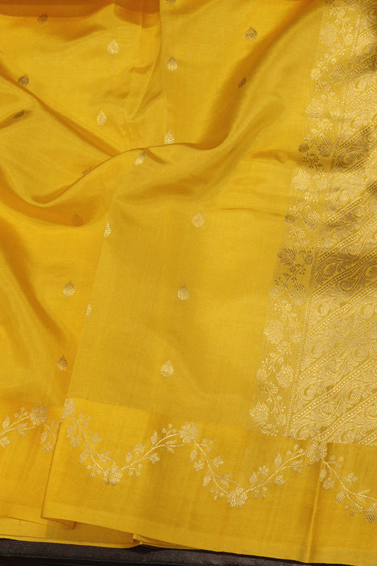 Yellow Pure Katan Silk Handloom Saree Kadhwa Scallop Satin Border & Zari Buti