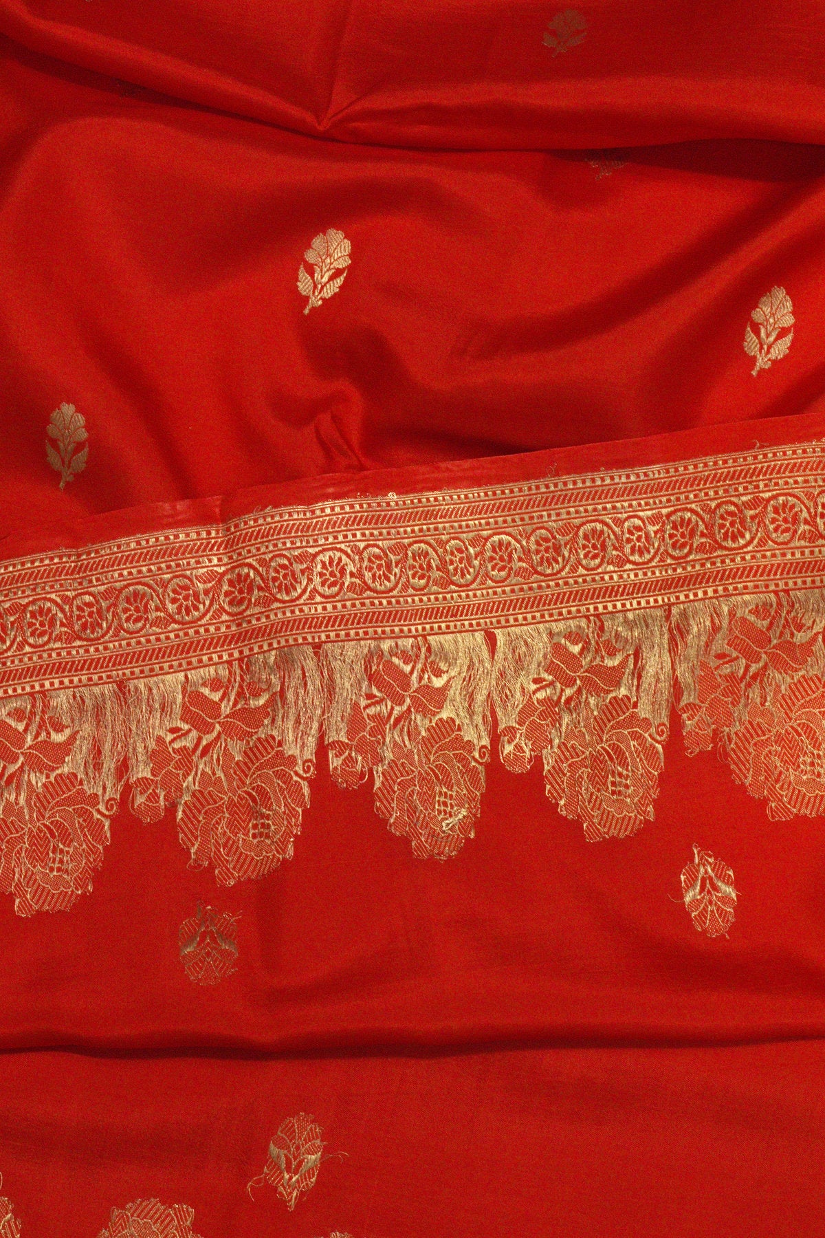 Red Pure Katan Silk Handloom Saree with Kadhwa Zari Motif Fancy Border & Buti